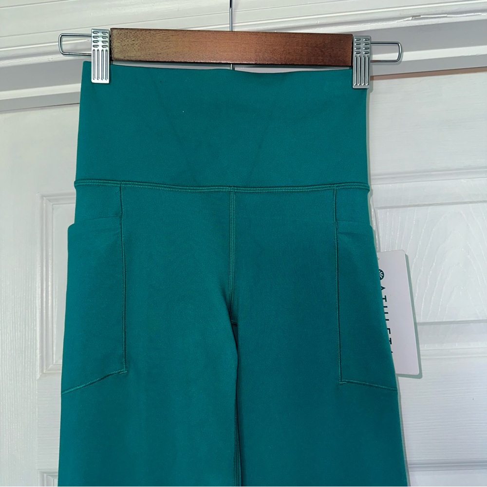 NWT Athleta Salutation Stash Flare Pants XXS Green - Picture 4 of 6